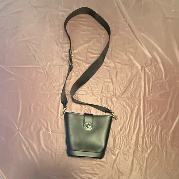 NWT Kate Spade Audrey Mini Black Leather Bucket Shoulder Crossbody Bag $329 - Picture 6 of 16